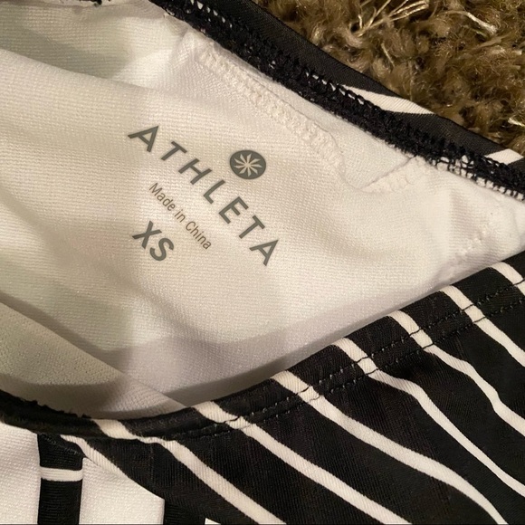 Athleta tank top - Picture 4 of 4